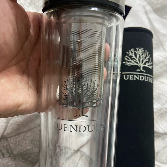 UENDURE Double Wall Glass Tea Infuser Bottle - Picture 6 of 7